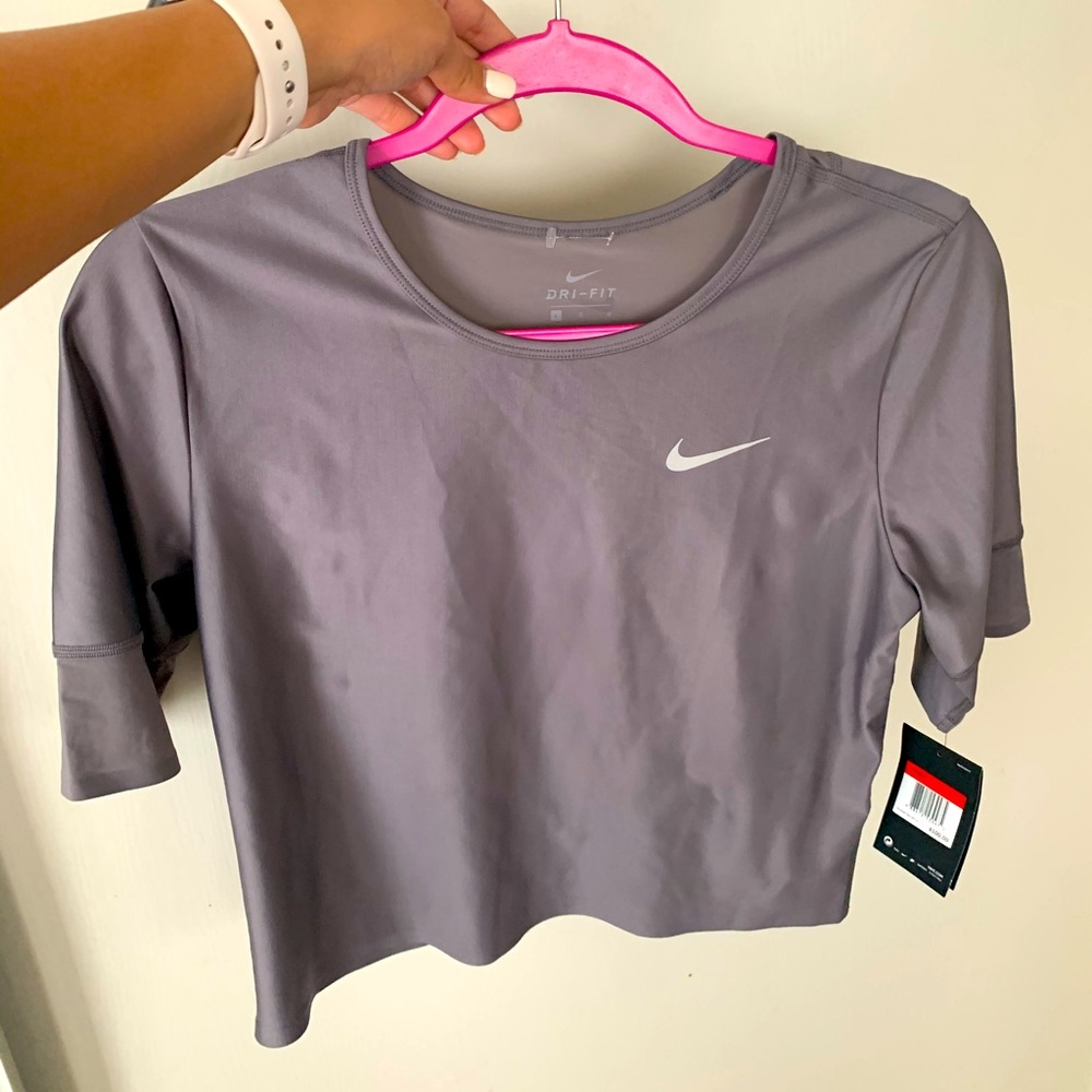 Grey Dri-Fit Nike Crop Top - L